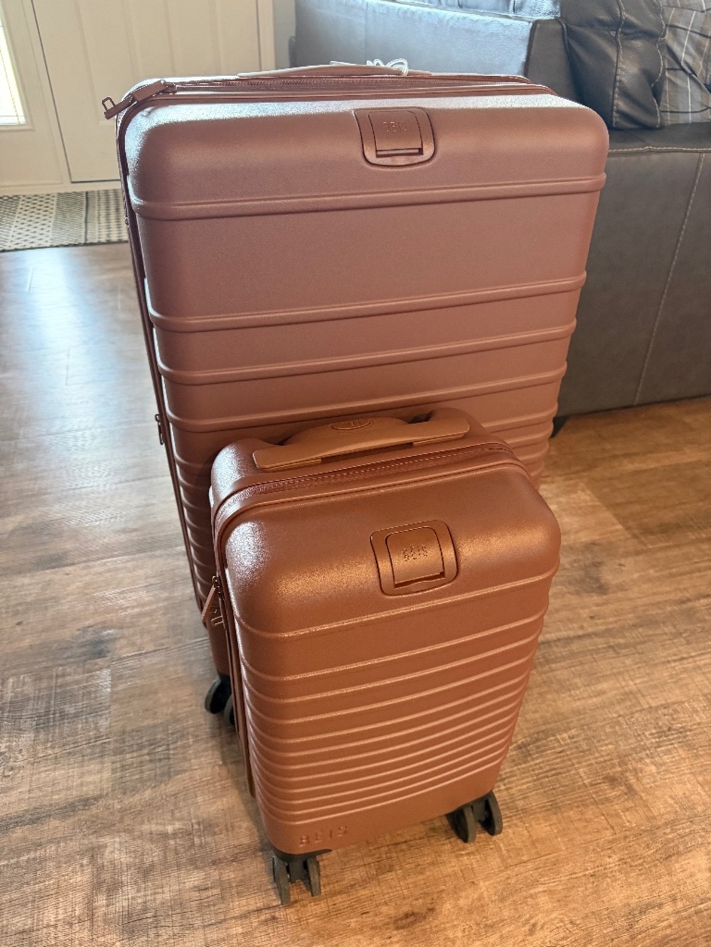 Beis Maple luggage set